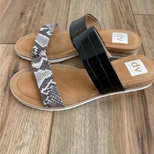 DV by Dolce Vita Black and Snake Pattern Sandals